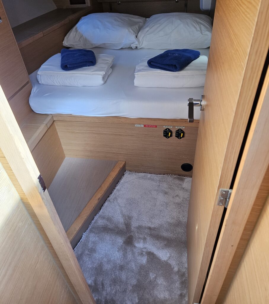 Yacht Image 30