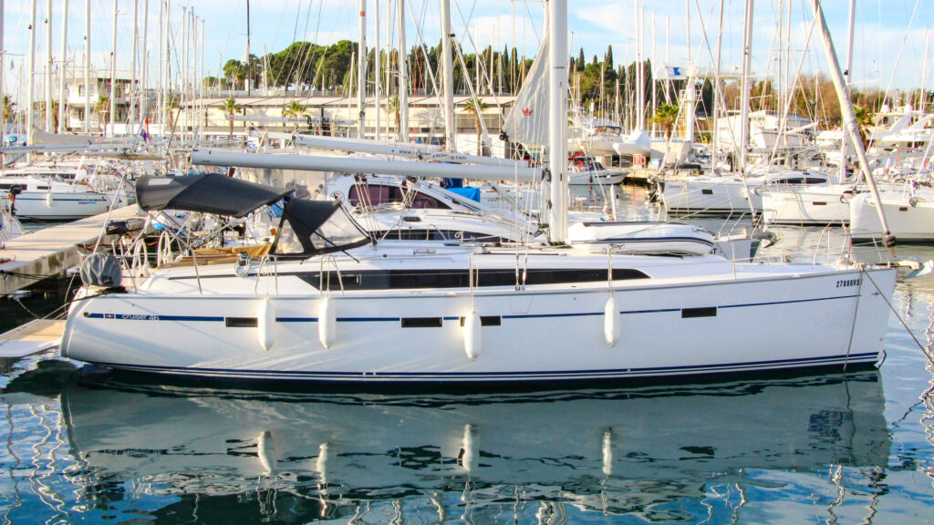 Yacht Image 30