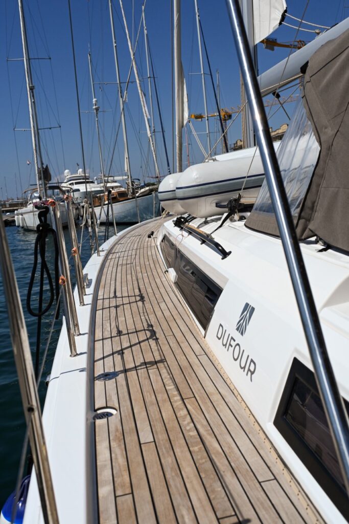 Yacht Image 27
