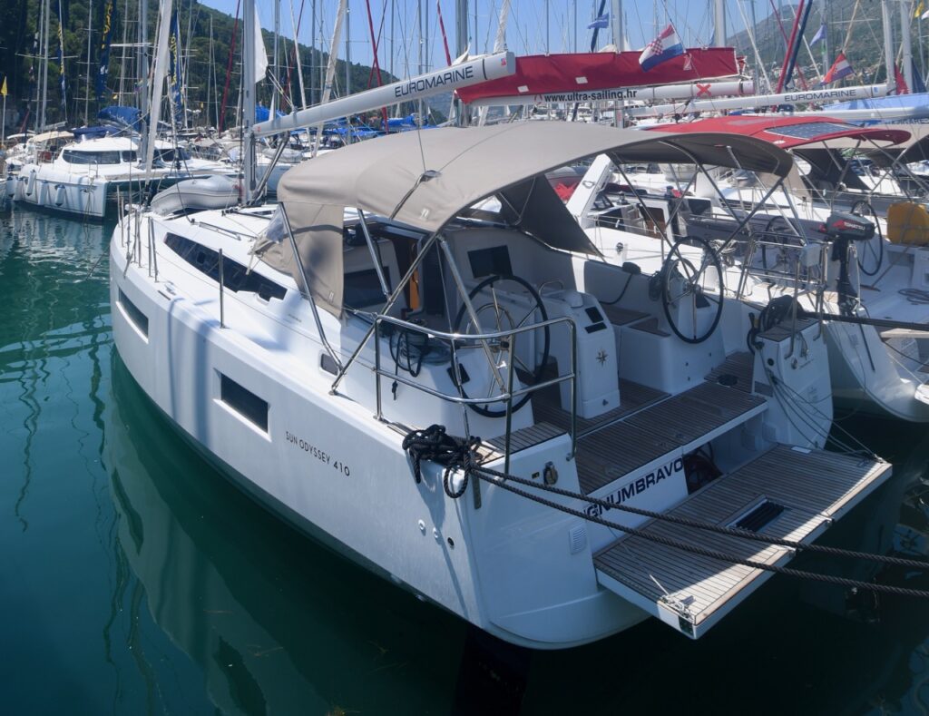 Yacht Image 2