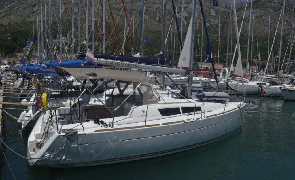 Yacht Image 1