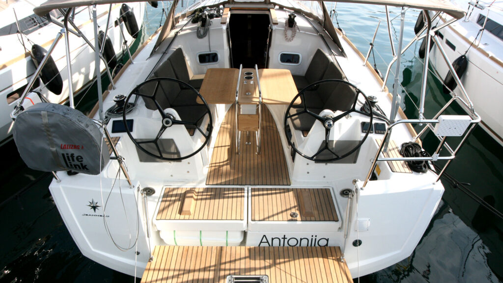 Yacht Image 2