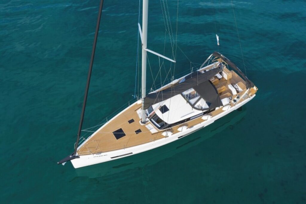 Yacht Image 4