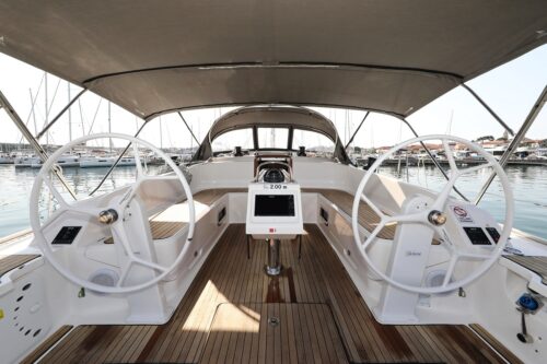 Yacht Image 7
