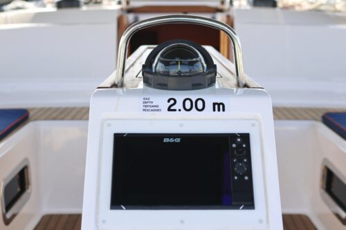 Yacht Image 9