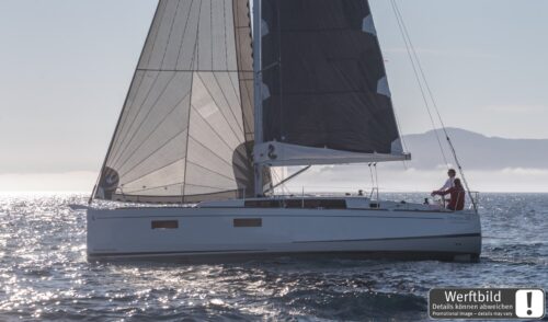 Yacht Image 9