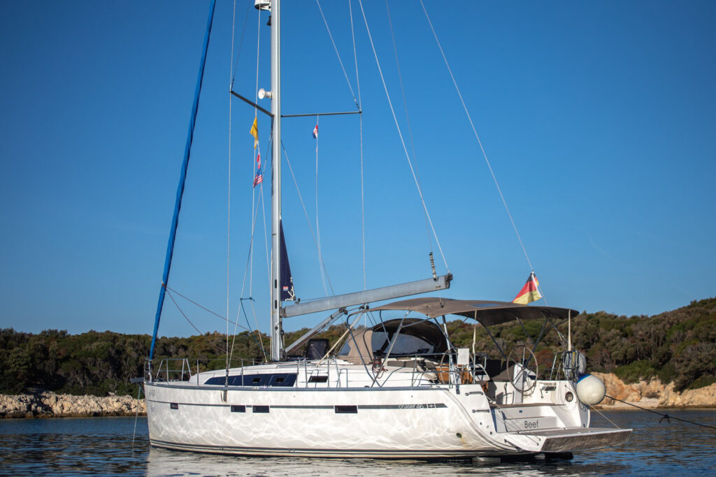 Yacht Image 9