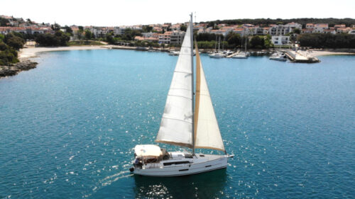 Yacht Image 4