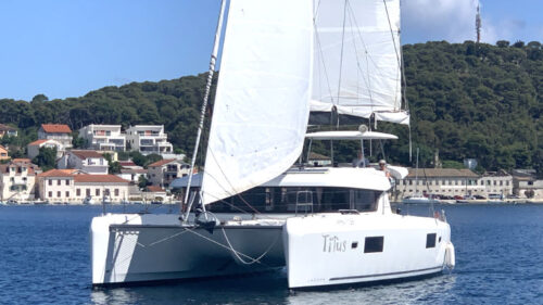 Yacht Image 4