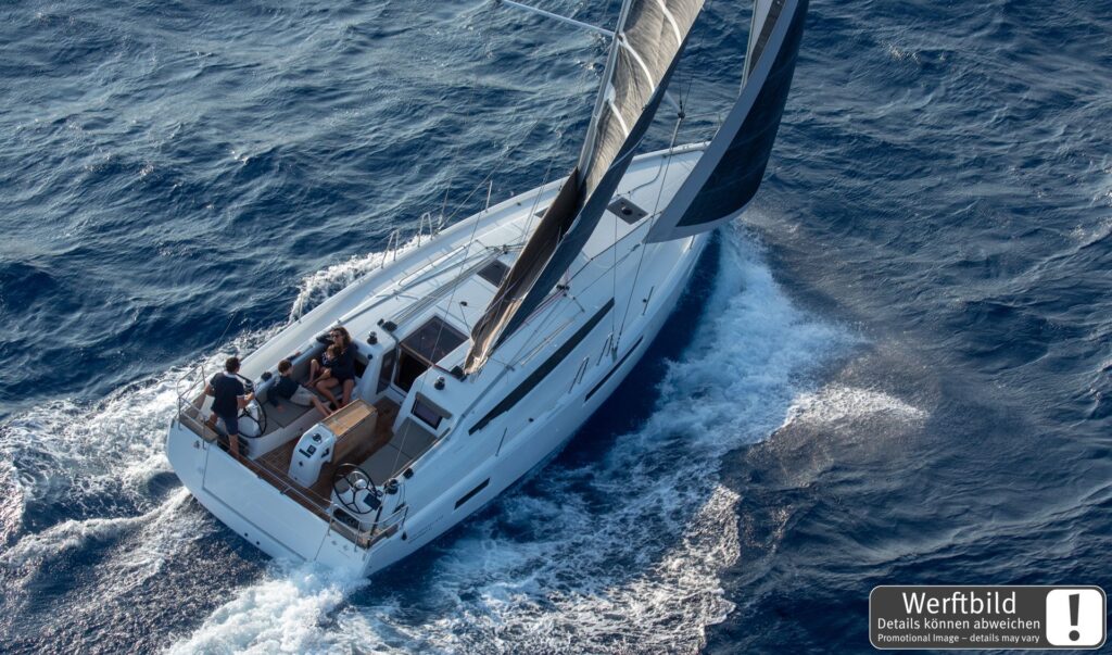 Yacht Image 5