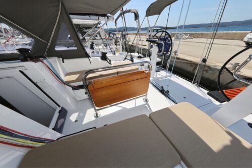 Yacht Image 6