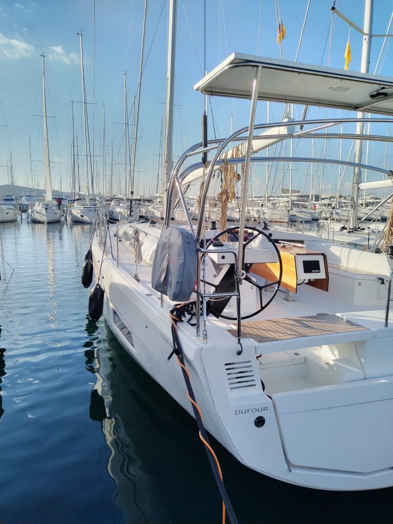 Yacht Image 5