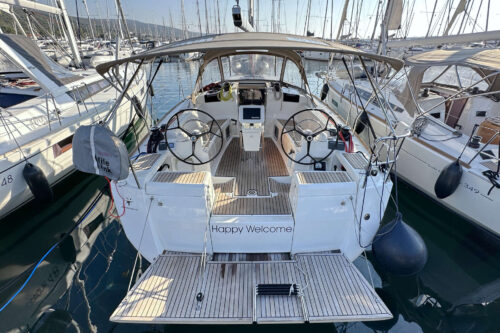 Yacht Image 7