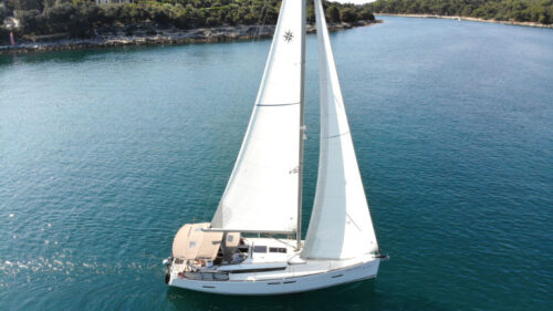 Yacht Image 8