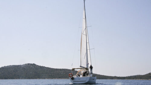 Yacht Image 8