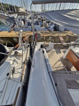 Yacht Image 8
