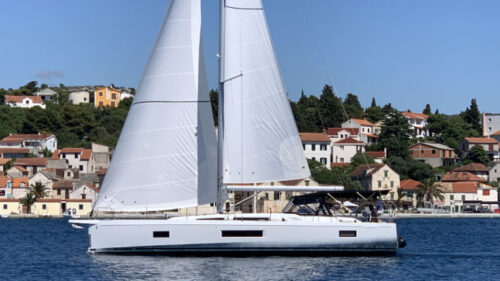 Yacht Image 10