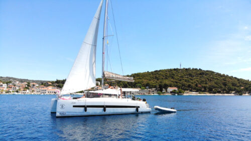 Yacht Image 8