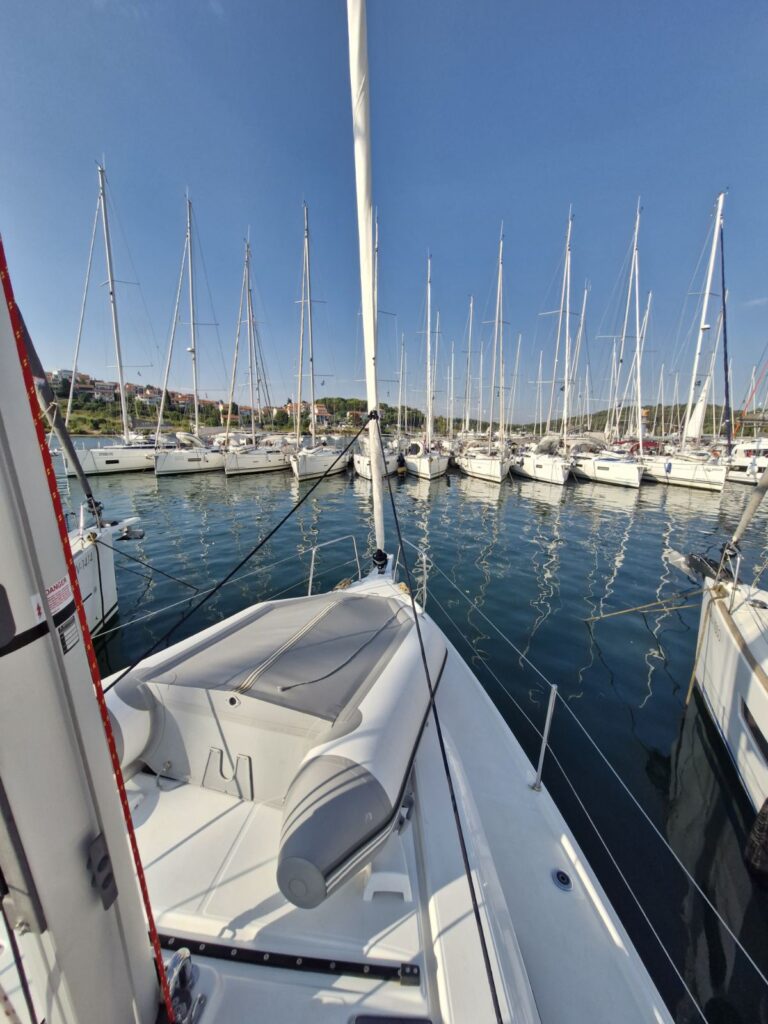 Yacht Image 10