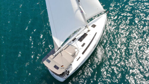 Yacht Image 10