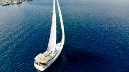 Yacht Image 10