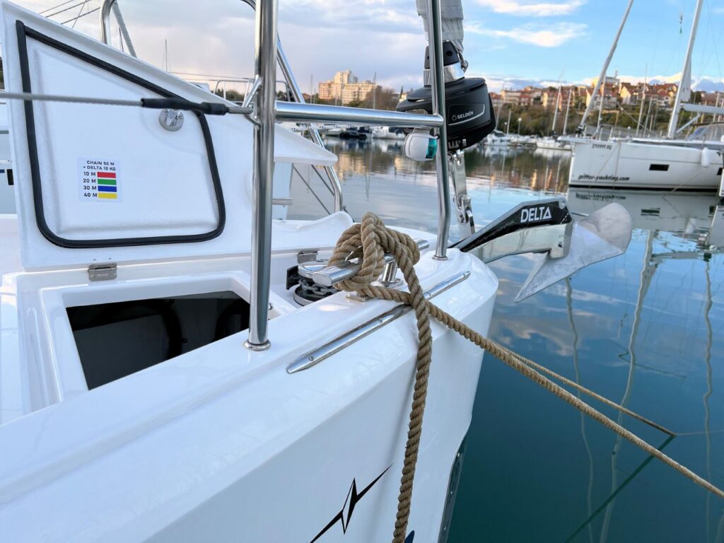 Yacht Image 14