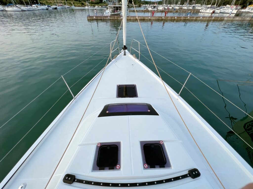 Yacht Image 17