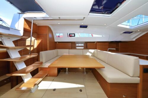 Yacht Image 6