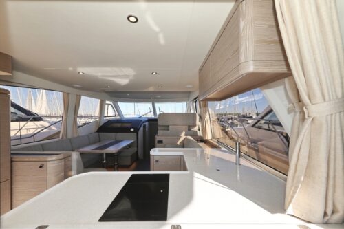 Yacht Image 10