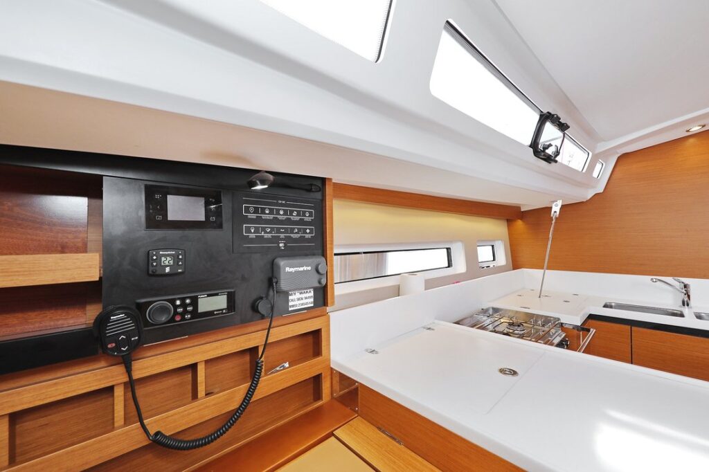Yacht Image 23
