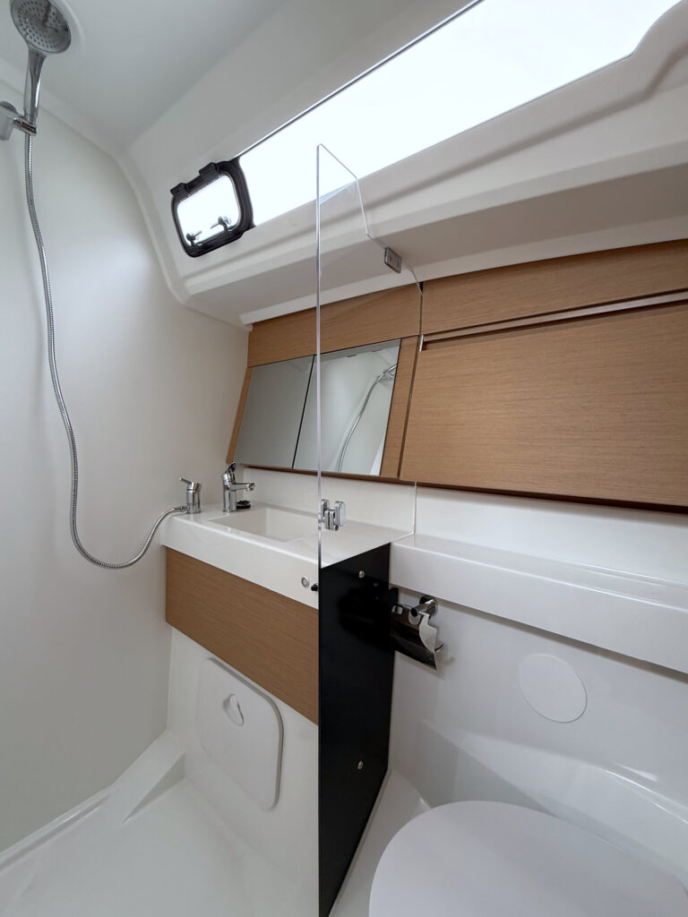 Yacht Image 23